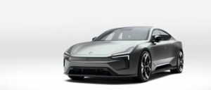 Volvo показав конкурентв Porsche Taycan без заднього скла (фото)