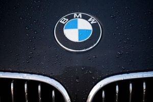 BMW відкликає майже 200 тисяч автомобілів у США через ризик займання