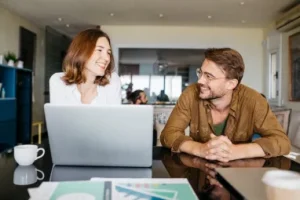 Дефіцит кадрів і зростання зарплат: яким буде ринок праці у 2026 році