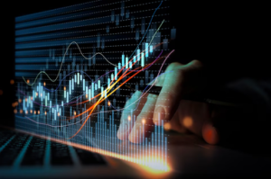 Як зміниться курс долара і євро наступного місяця